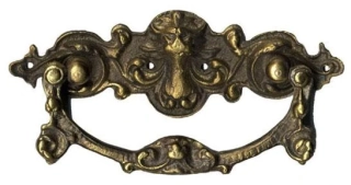 Madlo č.8 odlitek mosazi, 123 × 40 mm