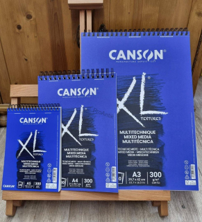 Canson XL Textured Mixed Media – papír pro kombinované techniky 300 g/m²